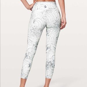 Lululemon Wunder Under High-Rise 7/8 Tight 25”